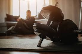 生产订单排到明年3月！今年我国已注册滑雪相关企业超2300家